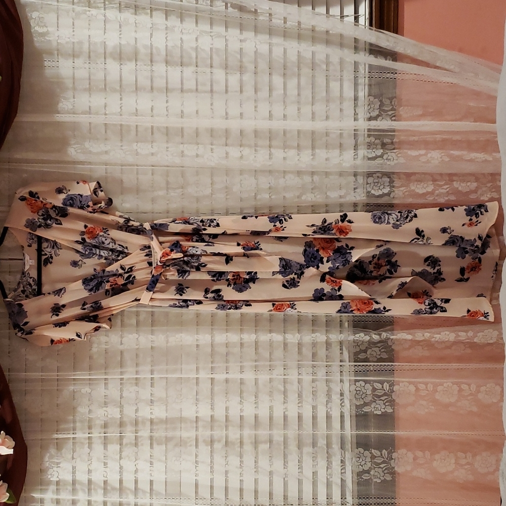 Candies Pink floral dress (M)